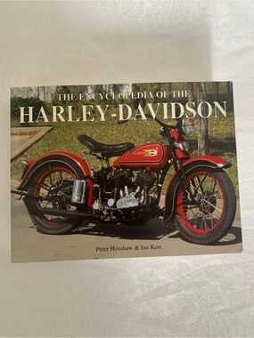 Harley-Davidson Vintage Motorcycle Coffee Table Book - Red & Black Cover